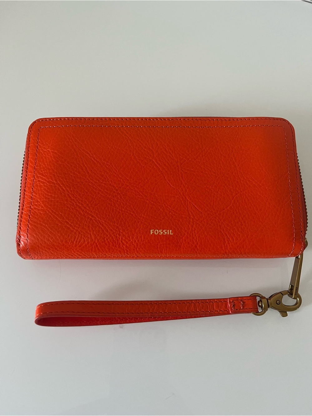 Fossil Bright Orange Leather Zip-Around Wristlet